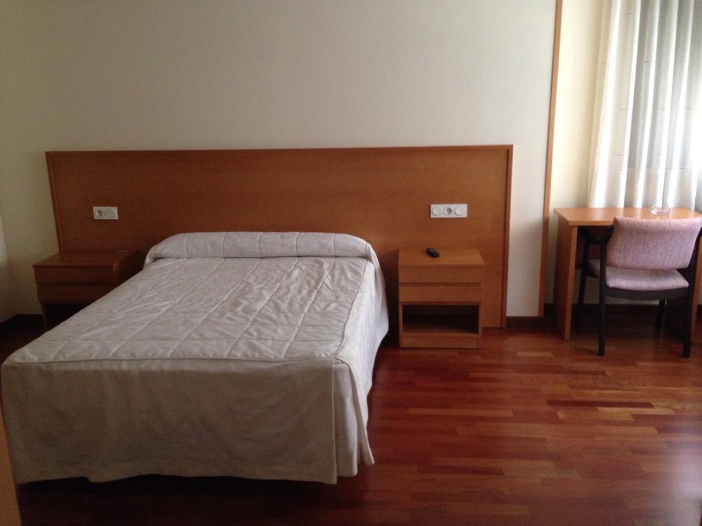 זמורה Hostal El Poligono חדר תמונה