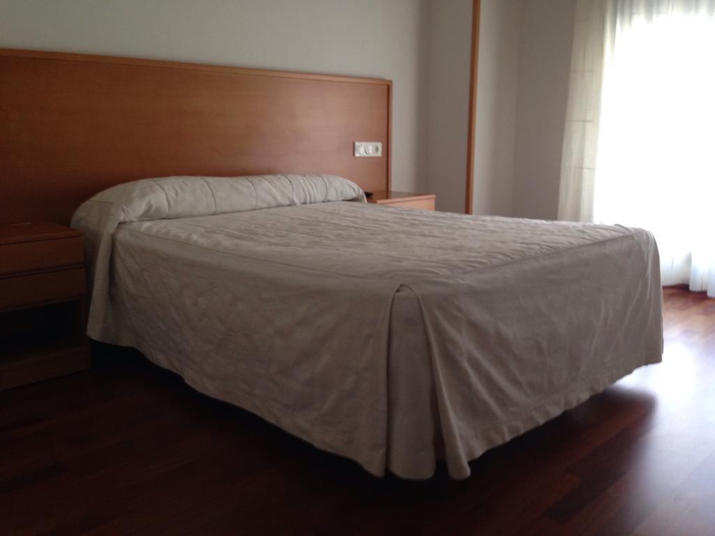 זמורה Hostal El Poligono חדר תמונה