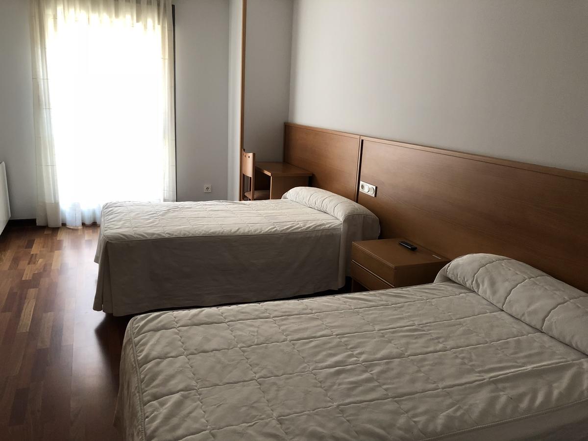 זמורה Hostal El Poligono מראה חיצוני תמונה