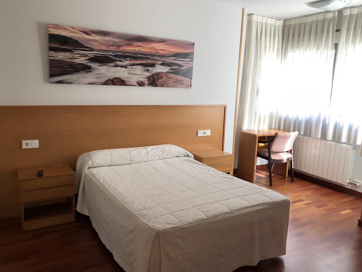 זמורה Hostal El Poligono מראה חיצוני תמונה